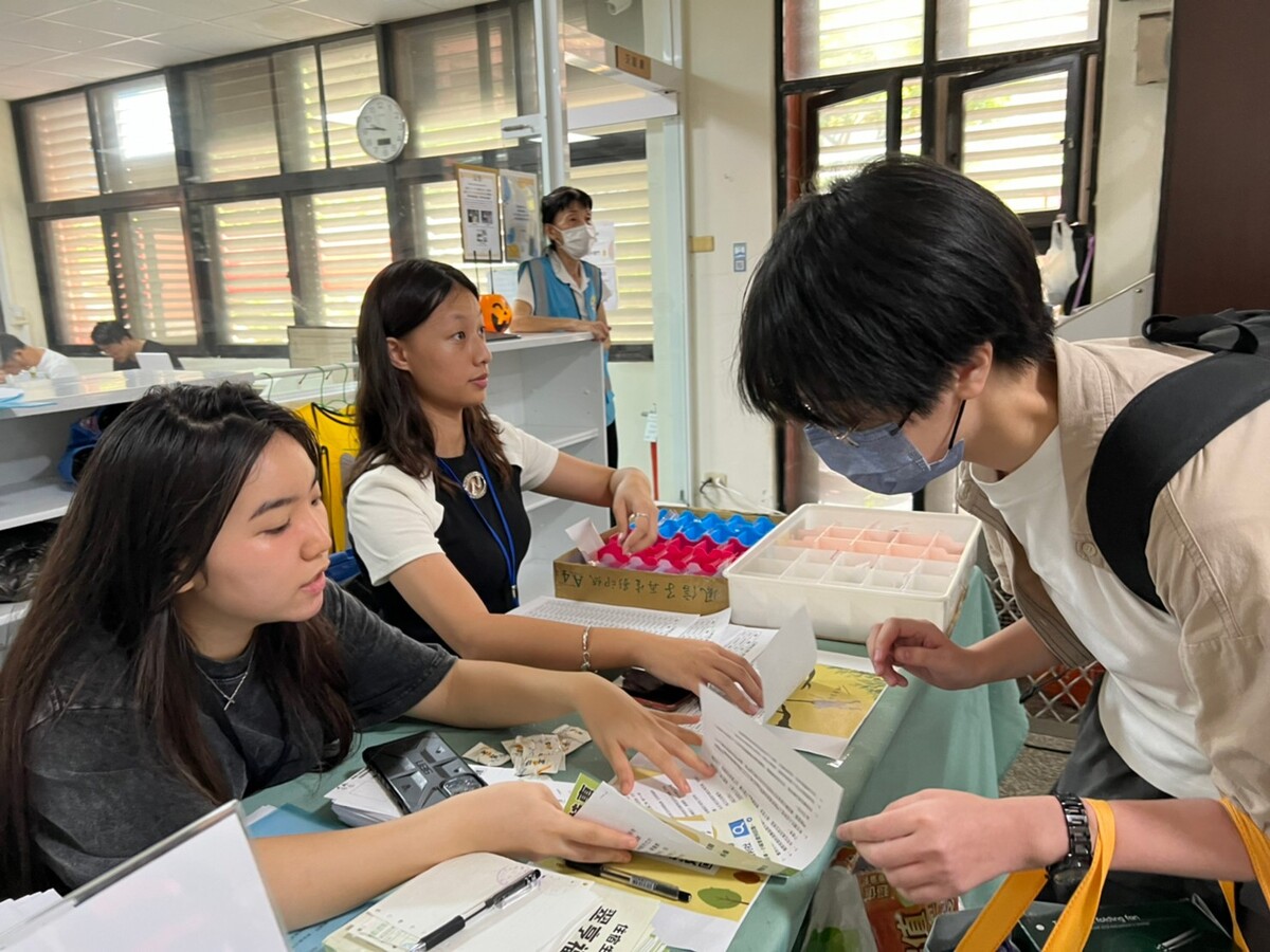 2024年大一新生入住日期為8月31日及9月1日，大一女生主要入住棟別為H棟。H棟宿舍在2020年曾整修過，且是目前少數有電梯的宿舍，今年能入住的大一女生實在是太幸運了。