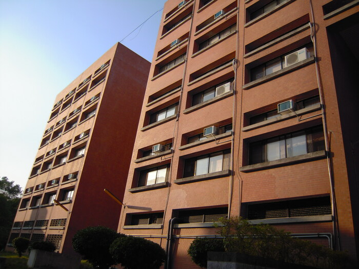 Dorm FImage