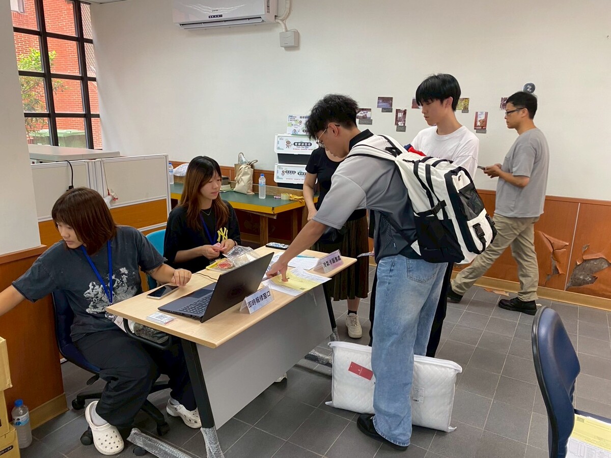 服務站提供即時報修及購置冷氣卡服務圖片