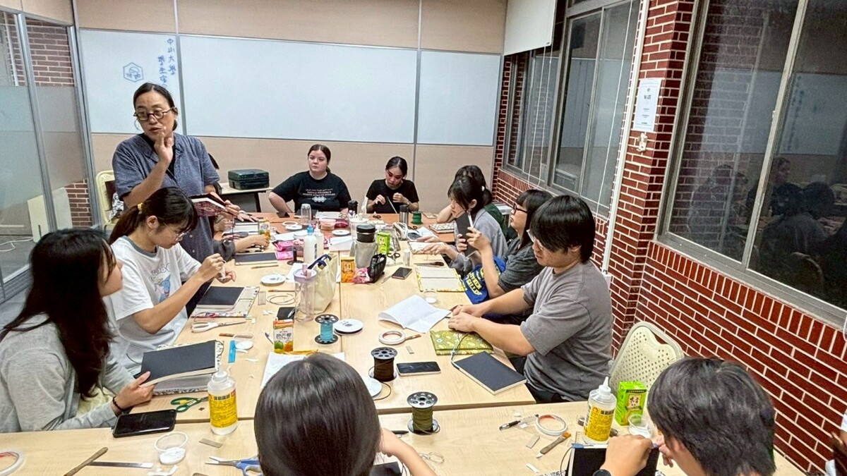 2025宿舍區手作書活動(5/15)圖片