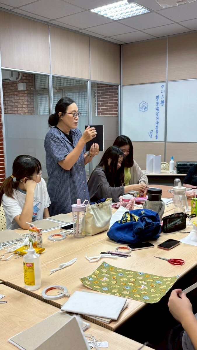 2025宿舍區手作書活動(5/15)圖片