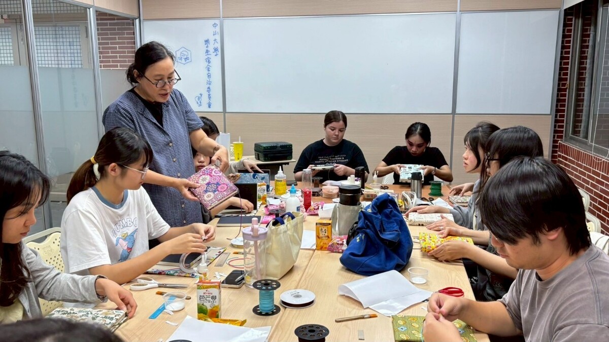 2025宿舍區手作書活動(5/15)圖片
